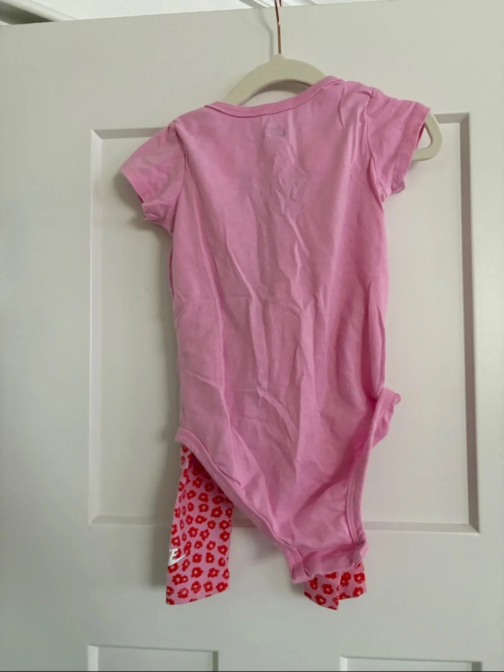 Nike Pink Floral Logo Baby Shirt and Legging Matching Set 18 Month - Picture 5 of 7